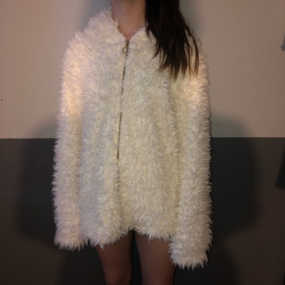 white fuzzy jacket